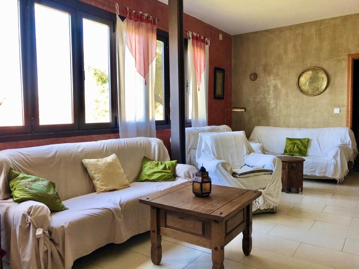 Hotel Finca Aldabra Pinos Genil Eksteriør bilde
