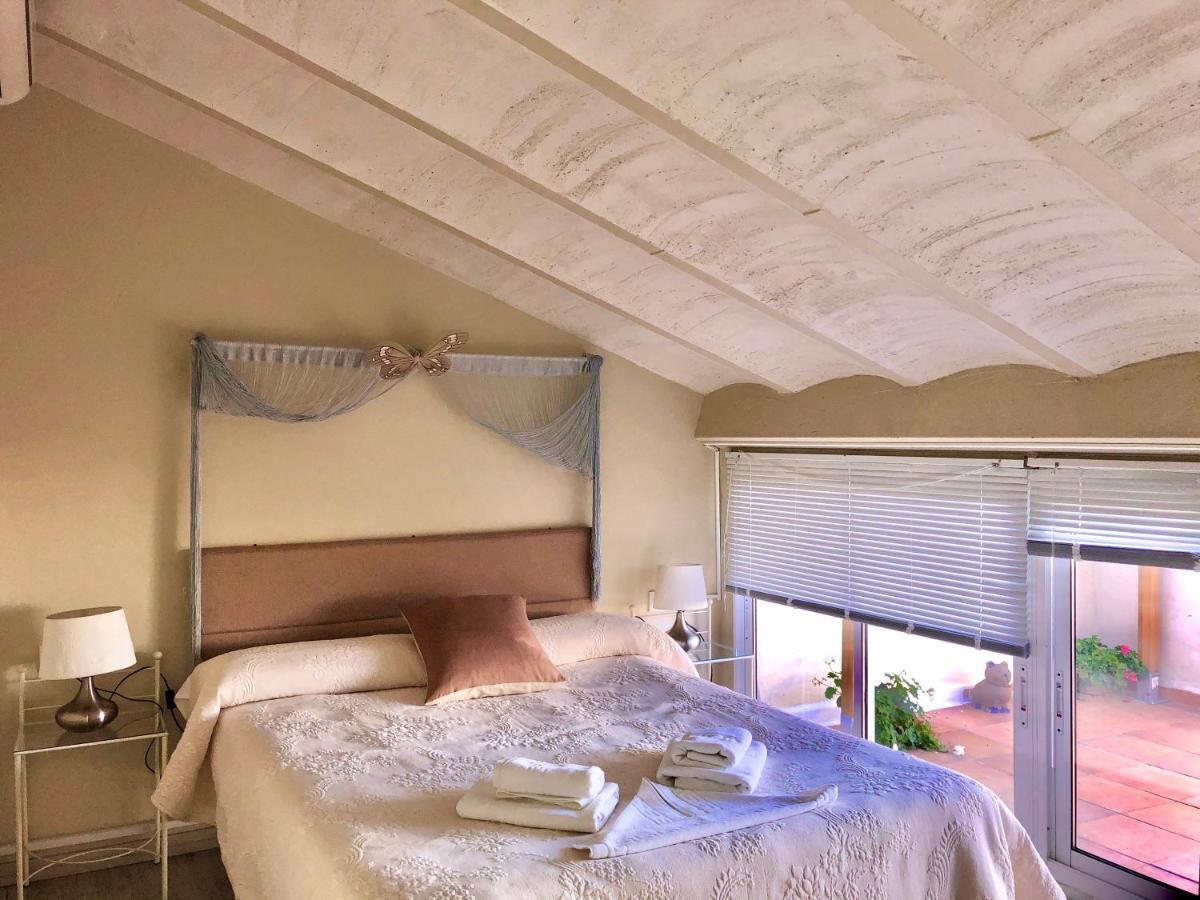 Hotel Finca Aldabra Pinos Genil Eksteriør bilde