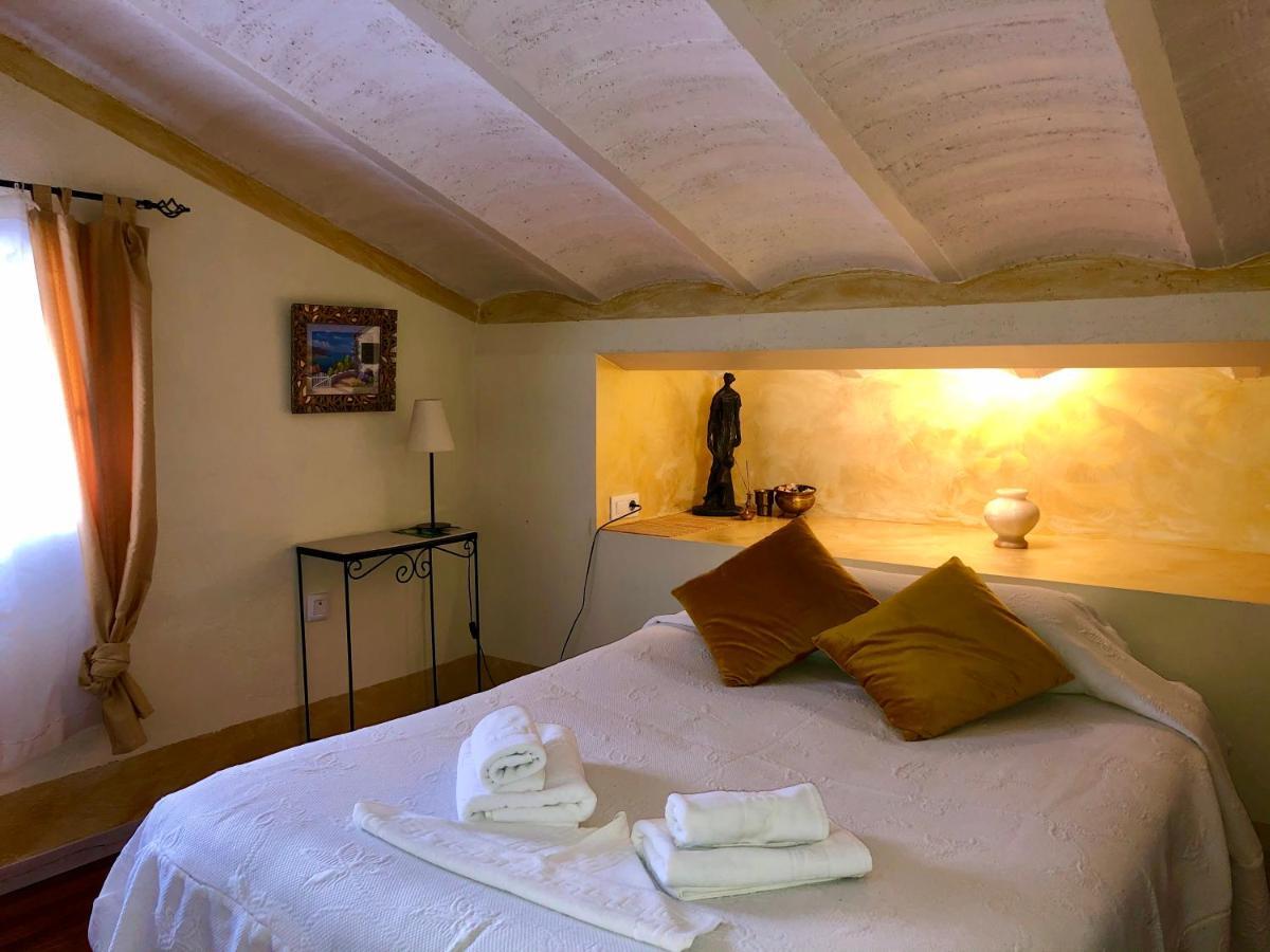 Hotel Finca Aldabra Pinos Genil Eksteriør bilde